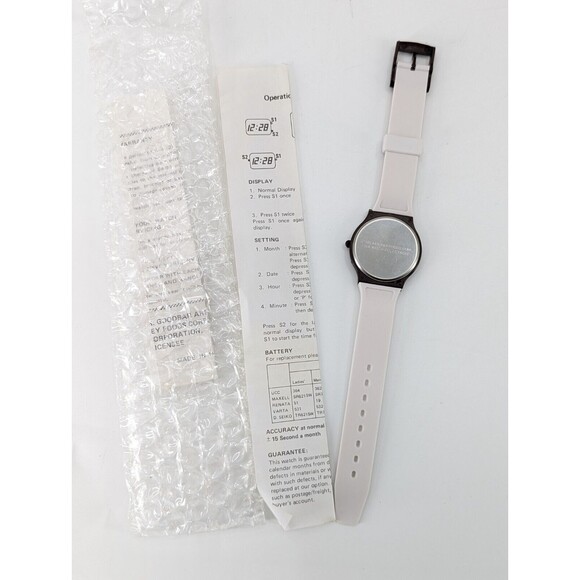 Vintage 80s Hershey's Digital Certified Hershey's Chocolate Lover Wrist Watch - Picture 5 of 5